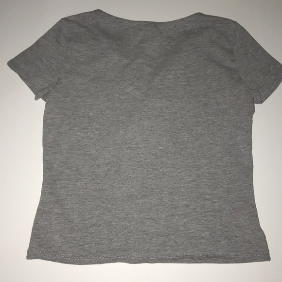 Divided Lace Front T - Picture 4 of 4